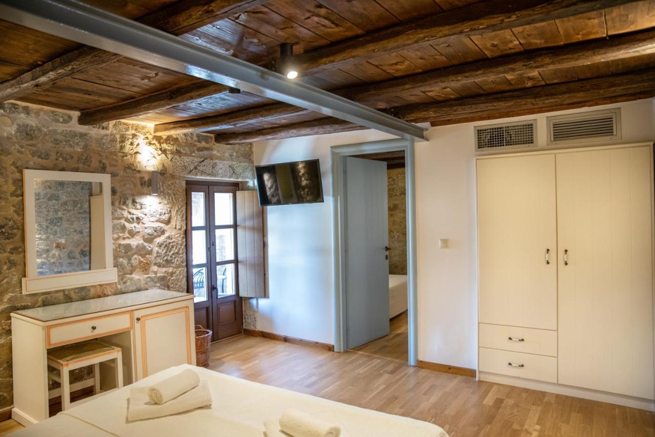 Trapela Areopolis, Boutique Hotel エクステリア 写真