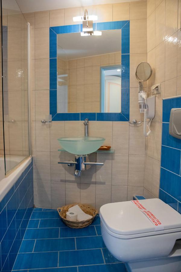 Trapela Areopolis, Boutique Hotel エクステリア 写真