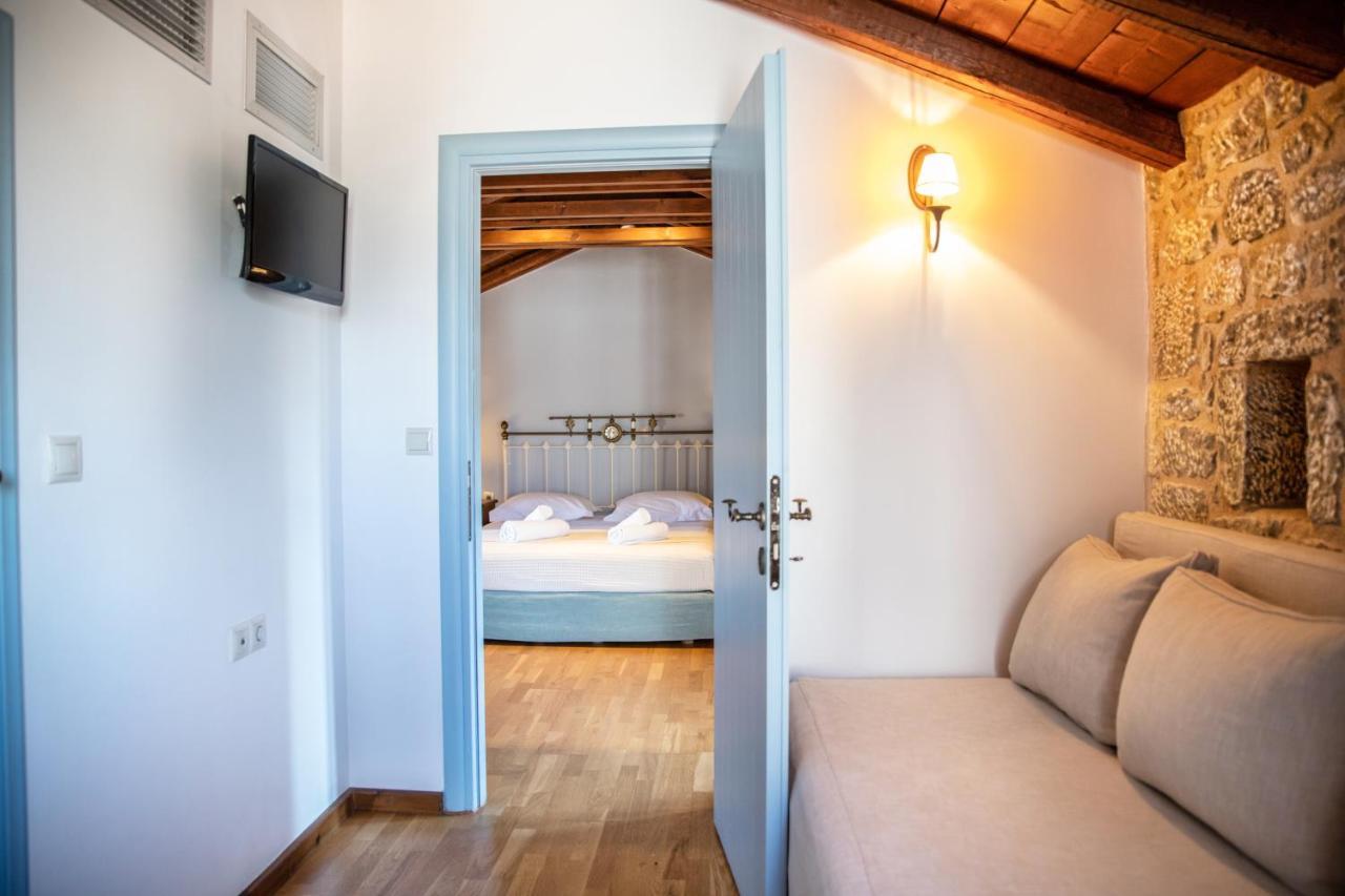Trapela Areopolis, Boutique Hotel エクステリア 写真