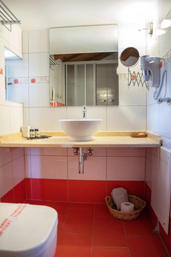 Trapela Areopolis, Boutique Hotel エクステリア 写真