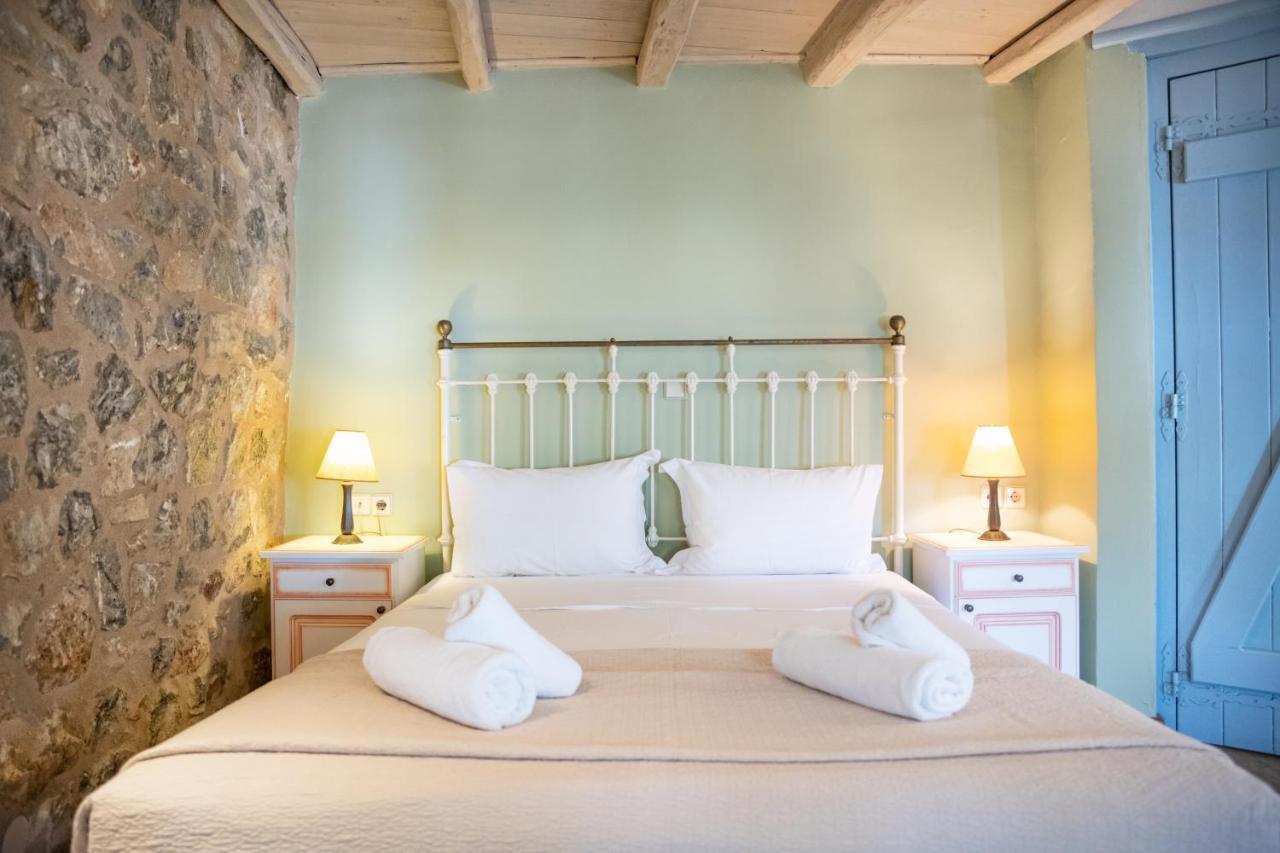 Trapela Areopolis, Boutique Hotel エクステリア 写真