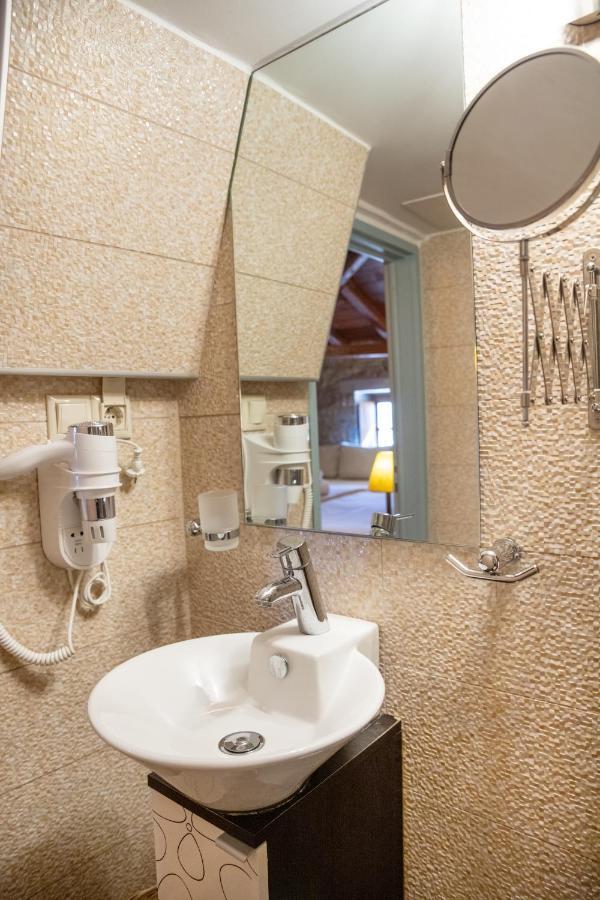 Trapela Areopolis, Boutique Hotel エクステリア 写真
