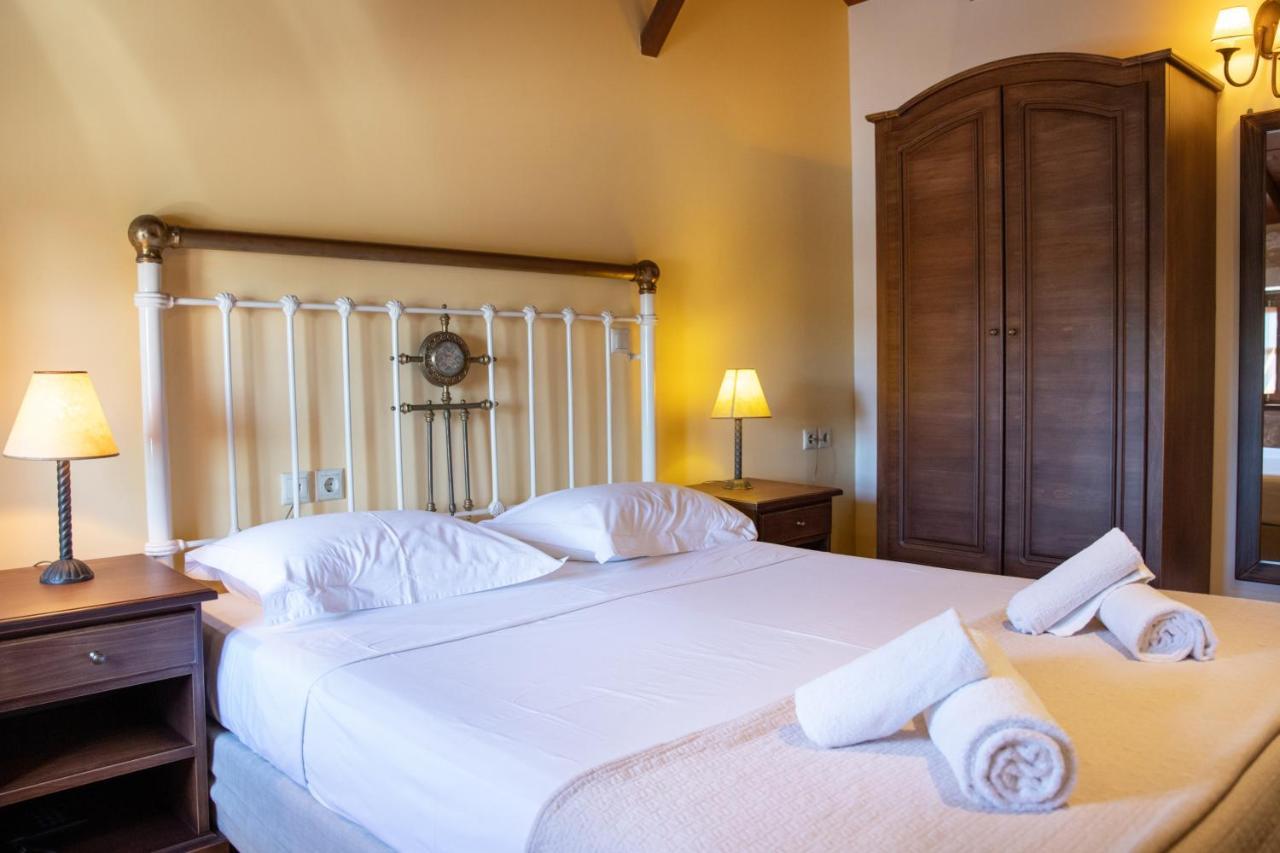 Trapela Areopolis, Boutique Hotel エクステリア 写真