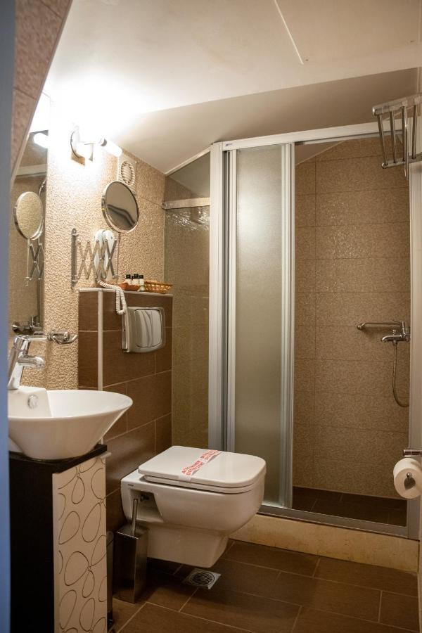 Trapela Areopolis, Boutique Hotel エクステリア 写真