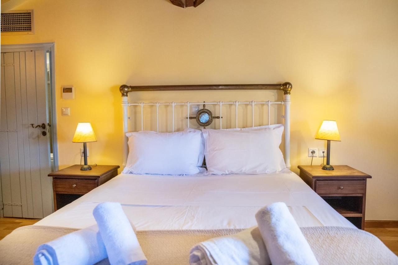 Trapela Areopolis, Boutique Hotel エクステリア 写真